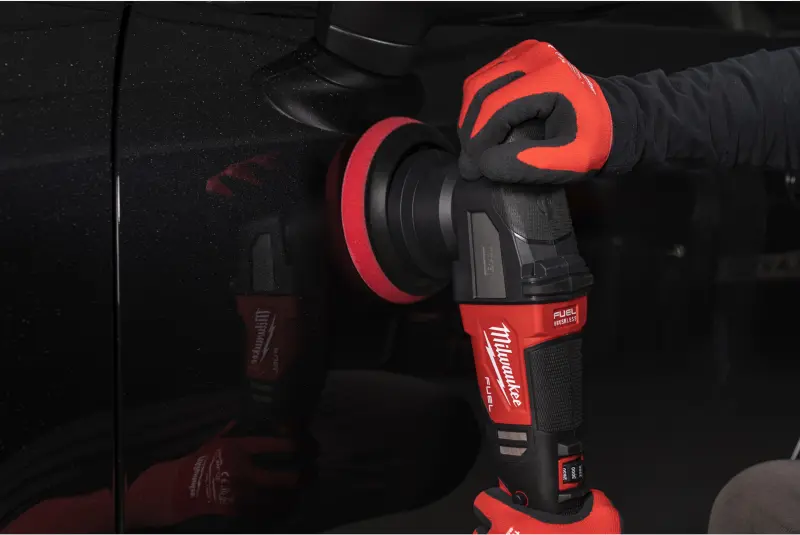 Aku excentrická leštička Milwaukee M18 FROP15-502X KIT, leštící bruska 125 mm, 2x aku M18 B5 + nabíječka M12-18 FC + příslušenství, 4933492352 (MI4933492352)